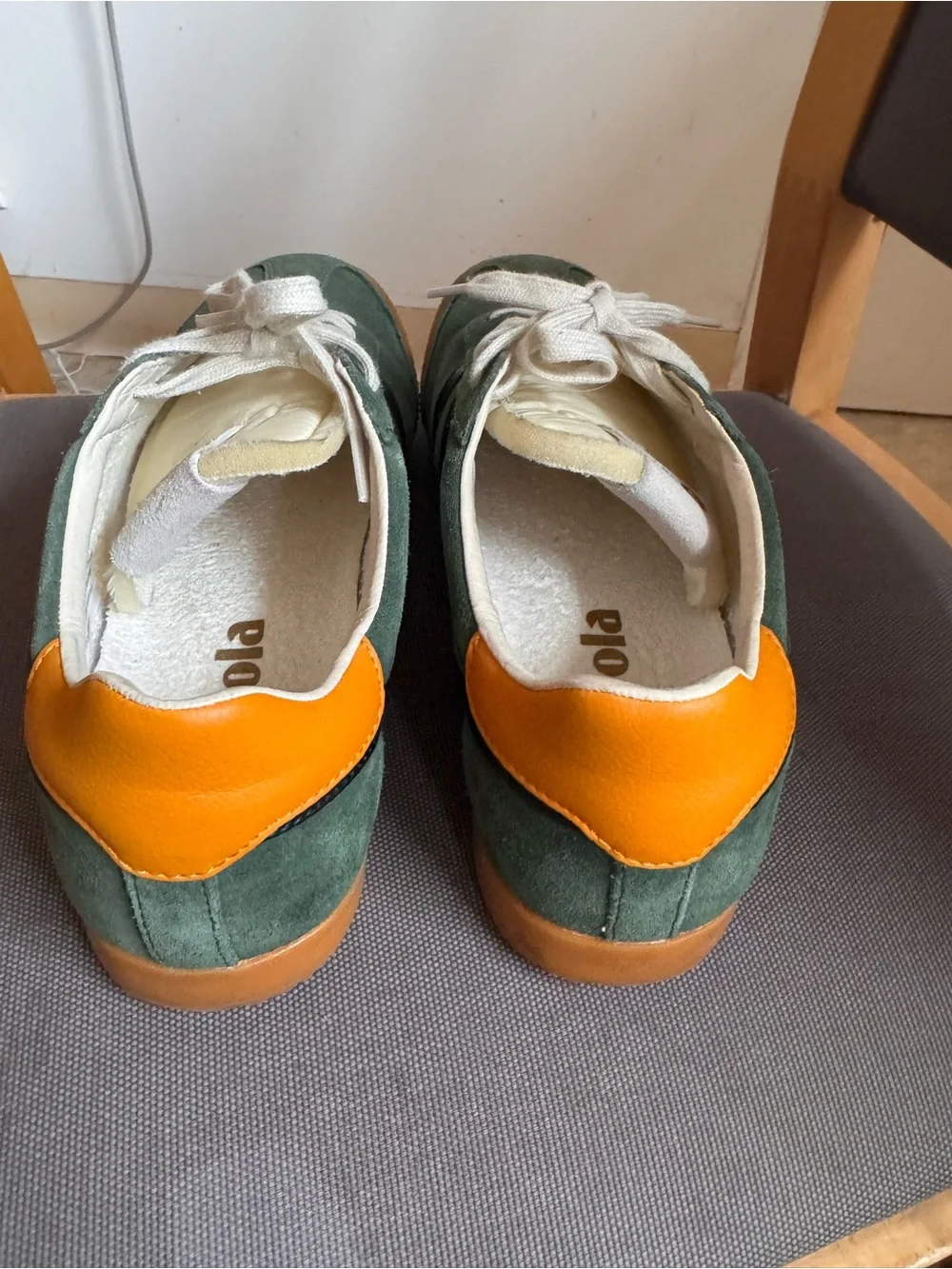 Gola Elan Men's Green Suede Sneakers with Yellow. Orange heel. - Picture 4 of 10